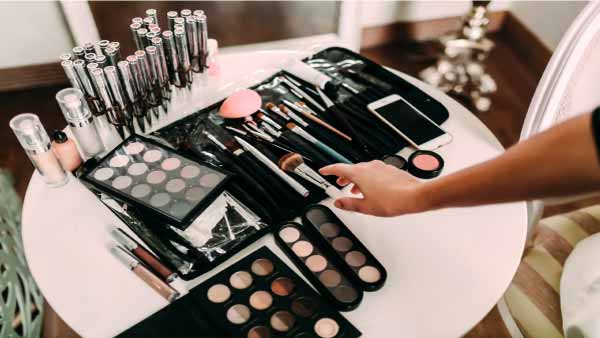 Reseñas-De-Productos-De-Maquillaje